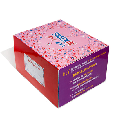 Snackin' Love Box, caja de 40 productos dulces, salados y bebidas