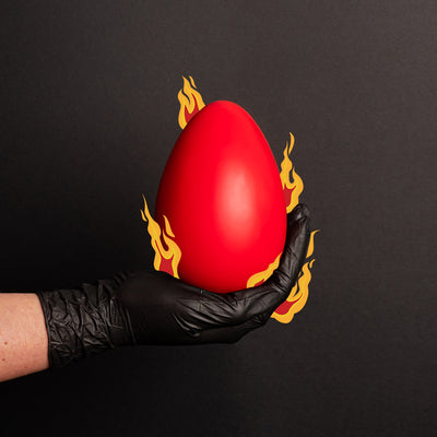 American Uncle The Hot Egg Challenge, 150g Carolina Reaper Hot Chocolate Egg