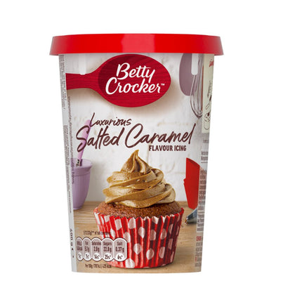 Confezione da 400g di frosting al caramello salato Betty Crocker Salted Caramel Icing