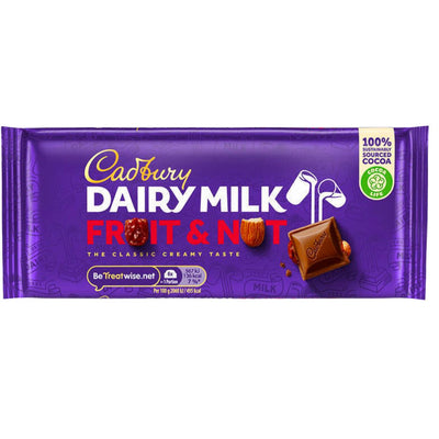 Confezione da 110g di tavoletta di frutta e mandorle Cadbury Dairy Milk Fruit & Nut